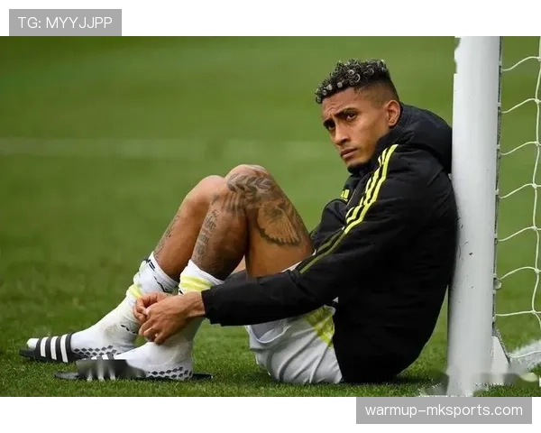 拉菲尼亚 vs 热苏斯:同期发展路径与战术角色差异